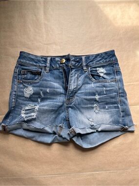 American Eagle Outfitters Distressed Blue Denim Women’s Shorts